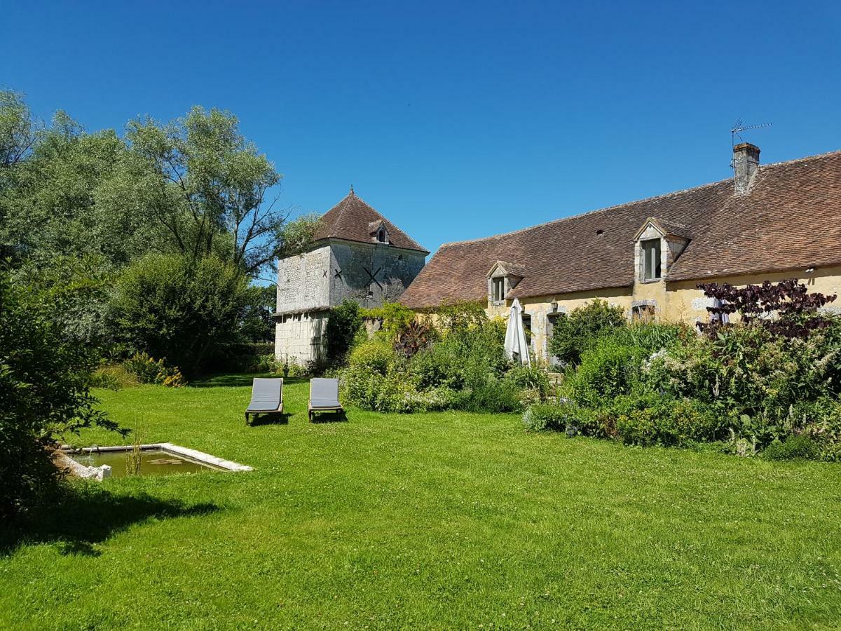 Le Bourgis Bed & Breakfast La Chapelle-Montligeon Eksteriør bilde