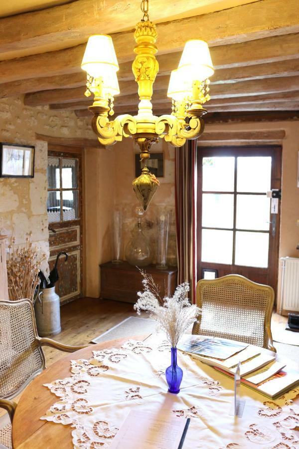 Le Bourgis Bed & Breakfast La Chapelle-Montligeon Eksteriør bilde